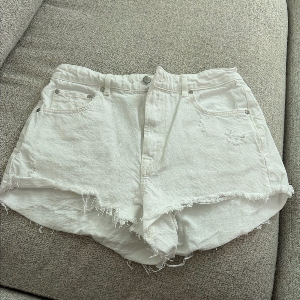 Zara White Jean Shorts with Frayed Hem